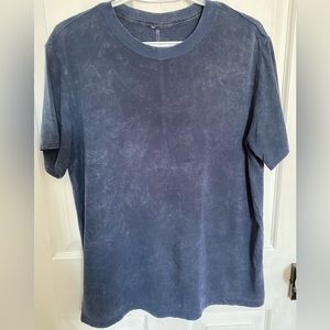 Lululemon All Yours T-Shirt. Size 4